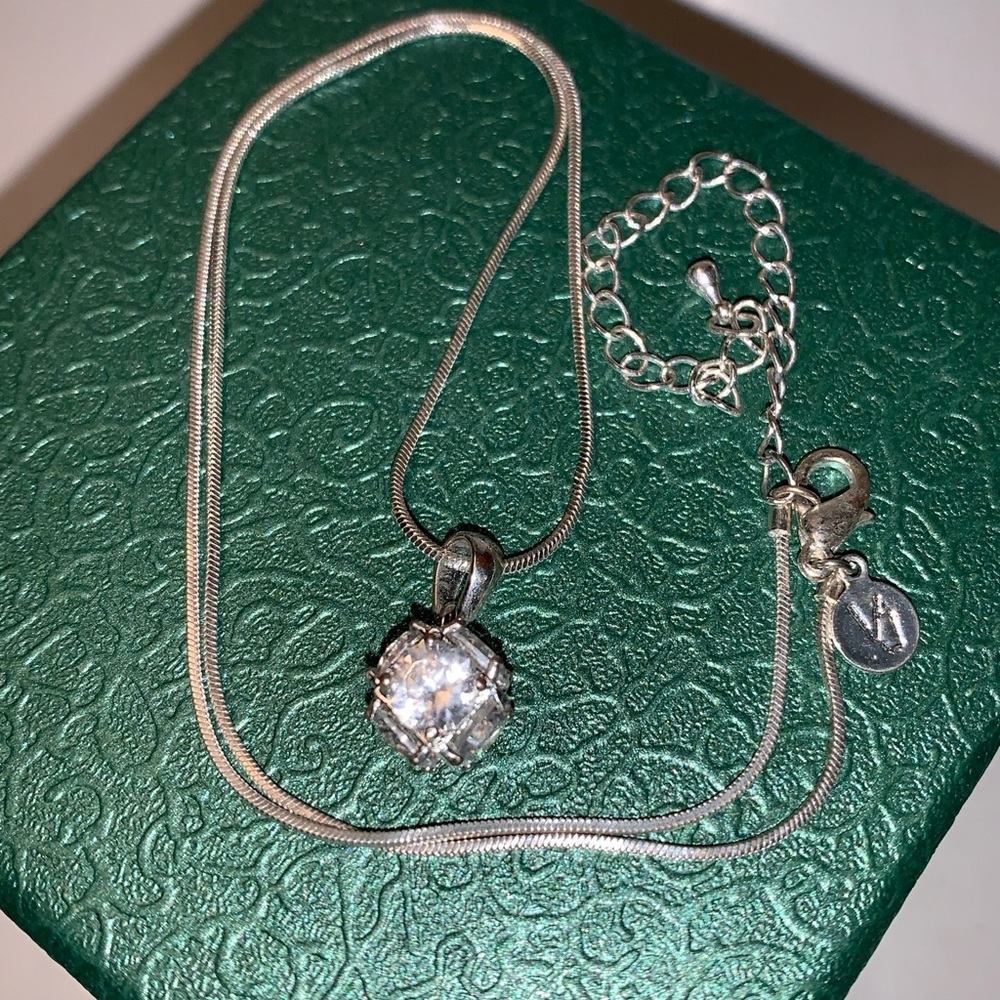 Sterling Silver Women’s Necklace & Pendant VJ 9”